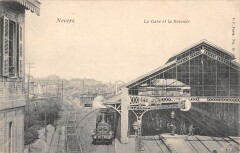 Nevers - La Gare Et La Rotonde - Train à Nevers