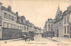Breteuil - Rue De La Republique à Breteuil