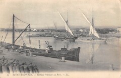 Saint Raphael - Bateaux Rentrant Au Port