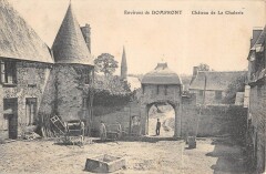Env.de Domfront - Chateau De La Chalerie