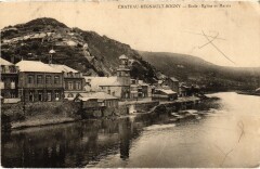 Chateau-Regnault-Bogny Ecole - Eglise - Mairie