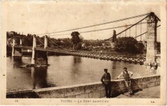 Tours Pont Saint-Cyr à Tours
