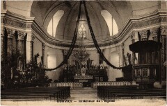 Vouvray Interieur de l'Eglise à Vouvray