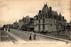 Amboise Chateau - Hotel de Ville à Amboise