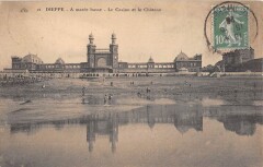Dieppe - A Maree Basse - Le Casino Et Le Chateau à Dieppe