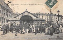 Dieppe - La Place De La Poissonnerie à Dieppe