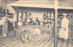 Asile Nationale Du Vesinet - La Cuisine