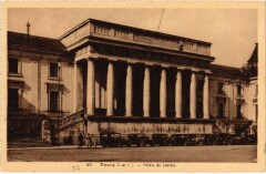 Tours Palais de Justice à Tours