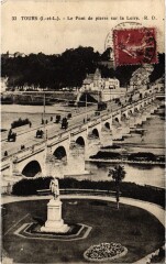 Tours Pont de Pierre à Tours