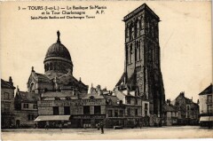 Tours Basilique Saint-Martin à Tours