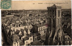 Tours vue sur la Tour Charlemagne à Tours