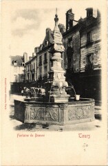 Tours Fontaine de Beaune à Tours