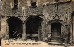 Tours Maison de Tristan l'Hermite interieure à Tours