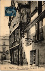 Tours vieille maison -
																					37200 Tours
																			