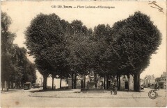 Tours Place Loiseau d'Entraigues à Tours