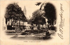 Tours Square de l'Archeveche à Tours