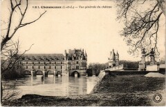 Chenonceaux vue generale du Chateau à Chenonceaux