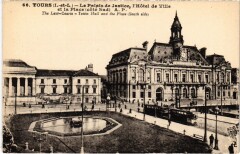 Tours Palais de Justice Hotel de Ville à Tours