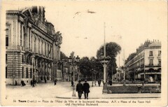 Tours Place de l'Hotel de Ville Boulevard Heurteloup à Tours