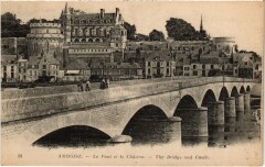 Amboise le Pont et le Chateau à Amboise