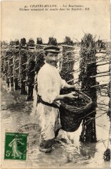 Chatelaillon Les Boucholeurs Ramasser les moules -
													17 Charente Maritime
												