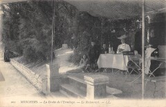 Meschers - Grotte De L'Ermitage - Le Restaurant
