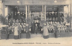 Troyes - Magasins Jorry Prieur - Annexe - Tailleurs Et Confections à Troyes