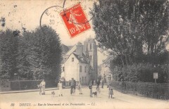 Dreux - Rue De Senarmont Et Les Promenades à Dreux