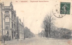 Amiens - Esplanade Saint Pierre à Amiens