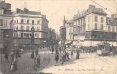 Amiens - La Place Gambetta à Amiens