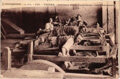 Auvergne Thiers La Coutellerie Les Rémouleurs à Thiers