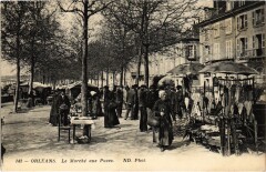 Orléans Marché aux Puces à Orléans