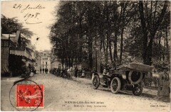 Néris-les-Bains Station des voitures à Néris-les-Bains