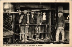 Montceau-les-Mines Une cage de mineurs Mining industry à Montceau-les-Mines