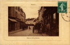 Senlis Place de la halle à Senlis