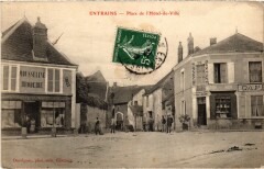 Entrains Place de l'Hotel-de-Ville