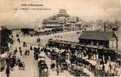 Saint-Malo - l'Arrivée du Tramway à Saint-Malo