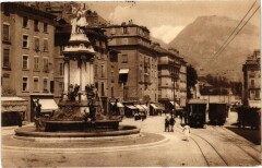 Grenoble - La Place de Notre Dame à Grenoble
