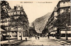 Grenoble - Le Boulevard Gambetta à Grenoble