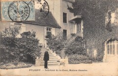Puligny - Interieur De La Cour - Maison Garnier