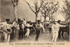 Lyon-Sathonay - Les Chasseurs d'Afrique - Le Pansage
