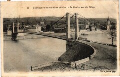 Fontaines-sur-Saone - Le Pont et Vue du Village à Fontaines-sur-Saône