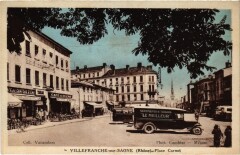 Villefranche-sur-Saone - Place Carnot à Villefranche-sur-Saône