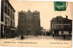 Roanne - La Place et l'Eglise Saint-Louis à Roanne