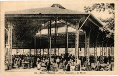 Saint-Etienne - Place Chevanelle - Le Marché à Saint-Étienne
