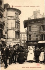 Saint-Etienne - Un Coin de la Place du Peuple à Saint-Étienne