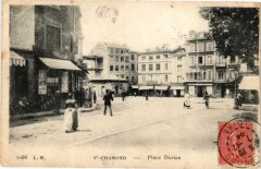 Saint-Chamond - Place Dorian à Saint-Chamond