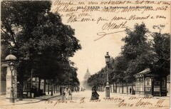 Paris 7e-Boulevard des Invalides à Paris 7e