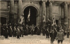 Paris 7e-Drapeaux allemanas déposes aux Invalides -
																					75007 Paris 7e
																			