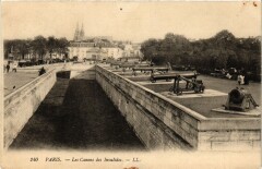 Paris 7e-Les Canons des Invalides à Paris 7e